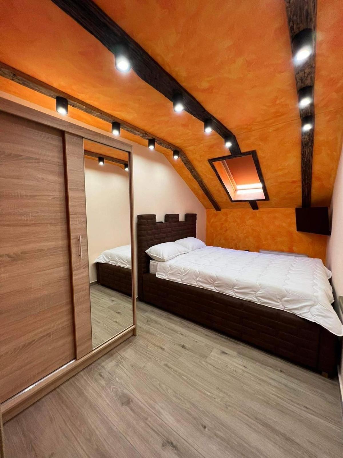 Motel Pizzeria Actros Nova Topola Экстерьер фото