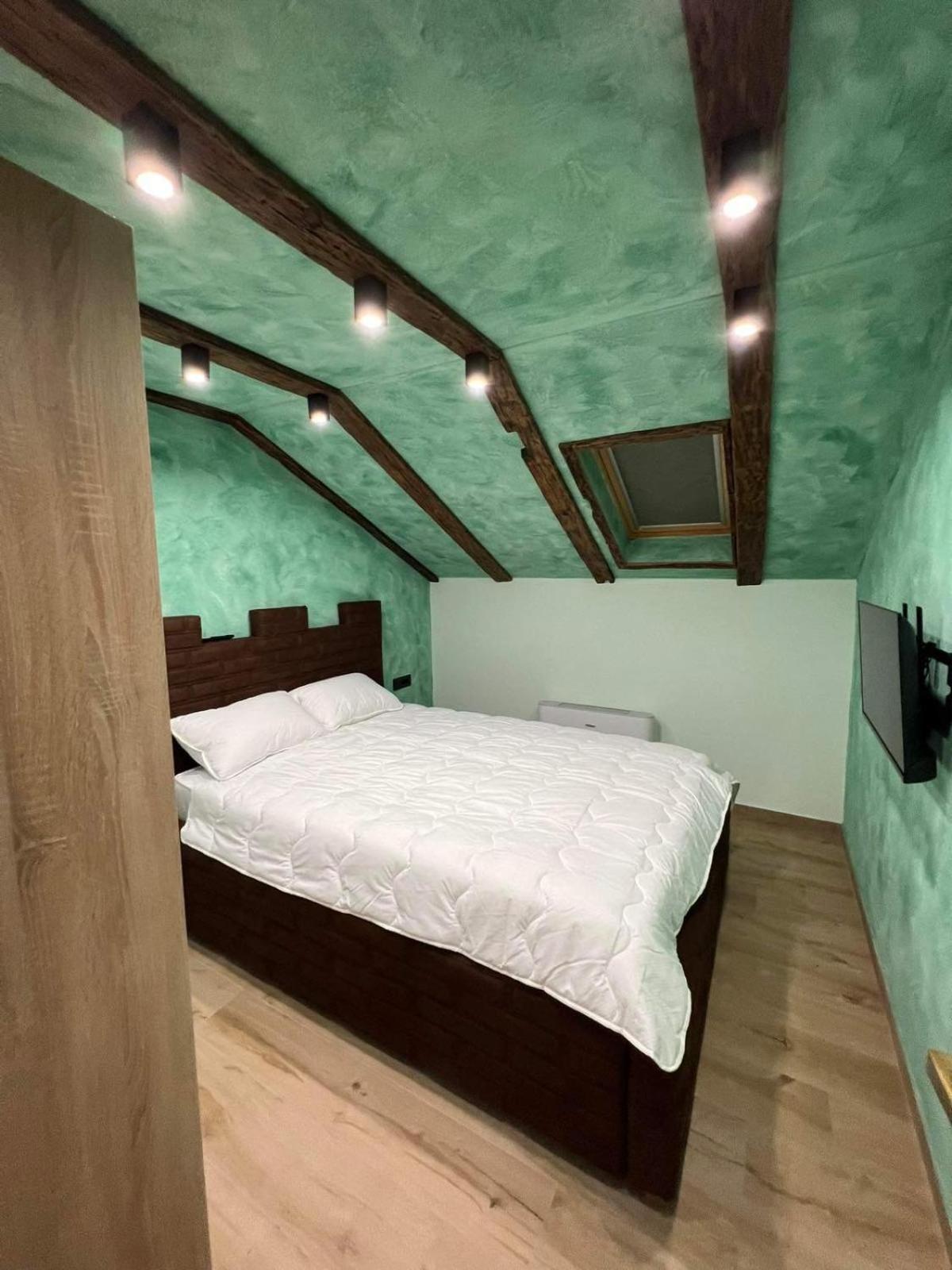 Motel Pizzeria Actros Nova Topola Экстерьер фото